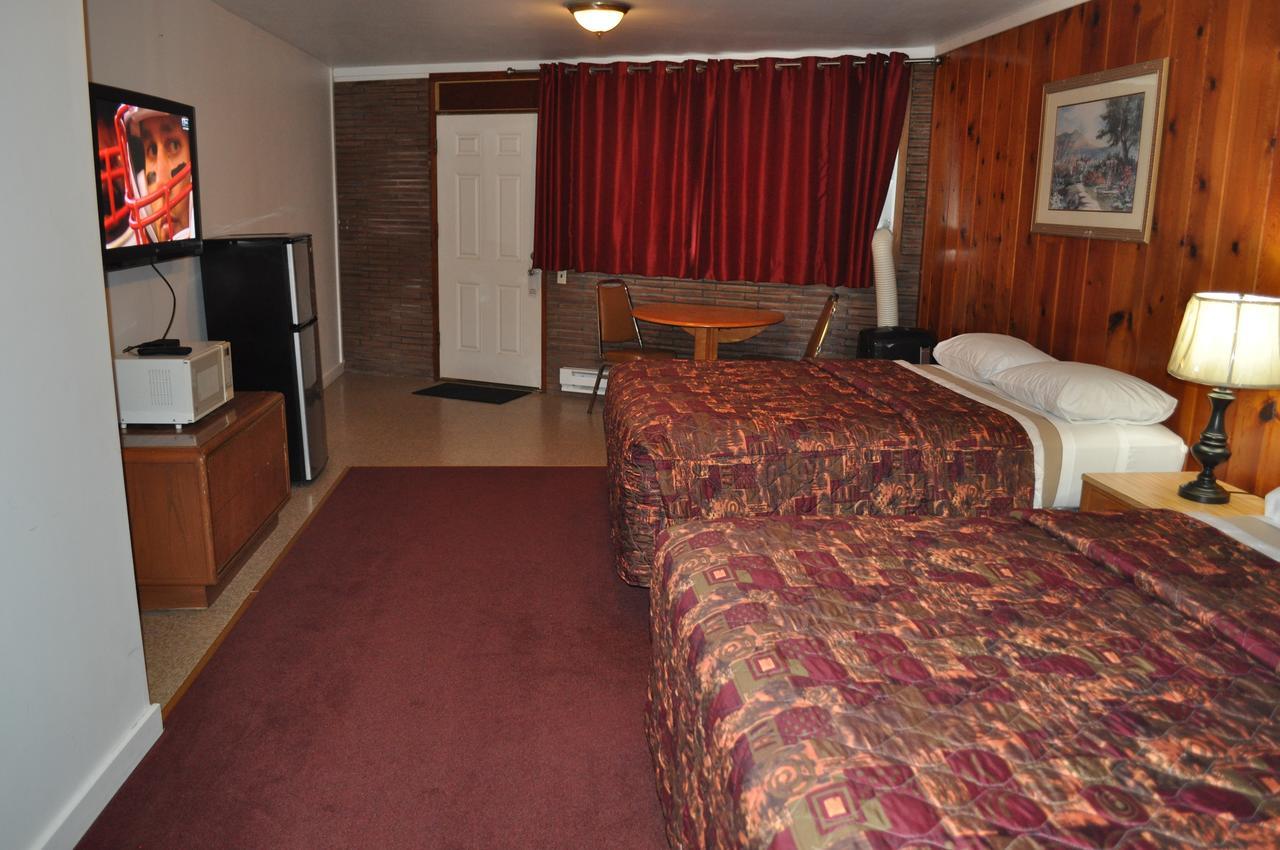 Golden Lion Motel Raymond エクステリア 写真